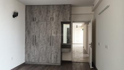 Bedroom Image of 2000 Sq.ft 3 BHK Apartment / Flat for sale in Emaar Imperial Gardens, Sector 102 Gurgaon for Rs. 22600000