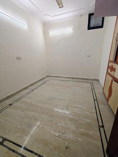 Shalimar Bagh Bedroom 1