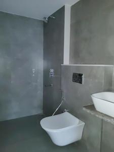 Common Bathroom Image of 1300 Sq.ft 3.5 BHK Apartment / Flat for sale in Lodha Regalia , Mulund East Mumbai for Rs. 33000000