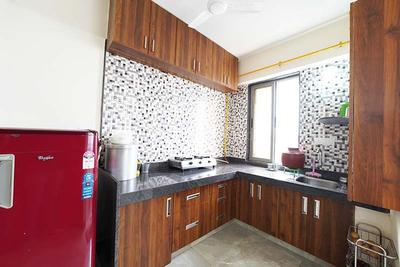Kitchen Image of 1035 Sq.ft 2 BHK Apartment / Flat for sale in Rajvi Aashirvad Heights, Vasna Ahmedabad for Rs. 6500000