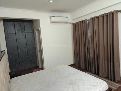 Bedroom Image of 1820 Sq.ft 3 BHK Apartment / Flat for rent in Maxblis White House, Sector 75 Noida for Rs. 60000