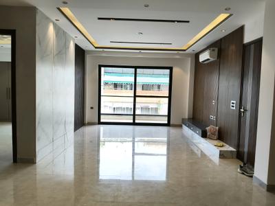 Living Room Image of 539 Sq.ft 2 BHK Apartment / Flat for sale in ROF Aalayas 1, Sector 102 Gurgaon for Rs. 5500000