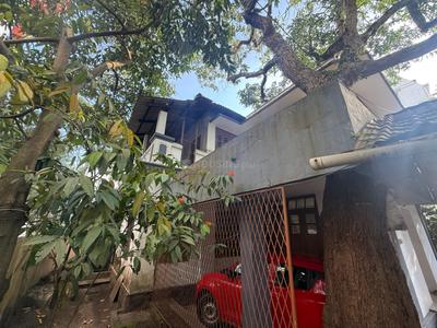 Image of 4622 Sq.ft Residential Plot / Land for sale in M.G. Road, Kochi for Rs. 74270000