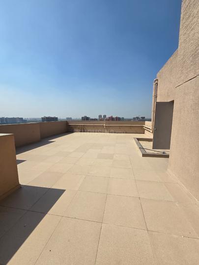 R  R Solution Main Image 1