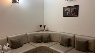 Living Room Image of 2100 Sq.ft 8 BHK Independent House for sale in Sector 43 Gurgaon for Rs. 107000000