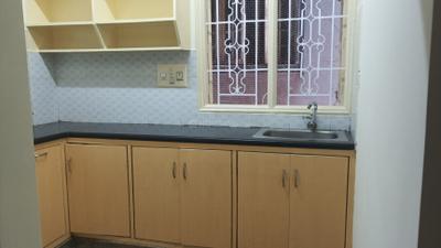 Kitchen Image of 1300 Sq.ft 2 BHK Builder Floor for rent in Koramangala Bengaluru for Rs. 43000