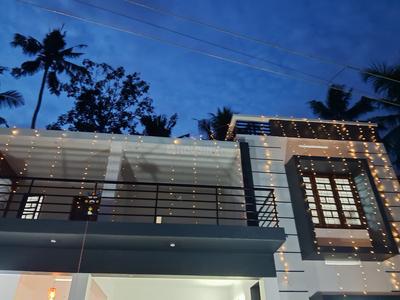 Image of 2450 Sq.ft 4 BHK Independent House for sale in Sreekariyam, Thiruvananthapuram for Rs. 12500000