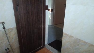 Bedroom Image of 900 Sq.ft 2 BHK Apartment / Flat for sale in Mayur Vihar Phase 3 New Delhi for Rs. 16900000
