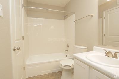Bathroom Image of 3600 Sq.ft 5 BHK Apartment / Flat for sale in Ekta Eros Apartment, Khar West Mumbai for Rs. 200000000