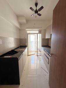 Kitchen Image of 900 Sq.ft 2 BHK Apartment / Flat for rent in Lodha Amara, Kolshet Thane for Rs. 46000