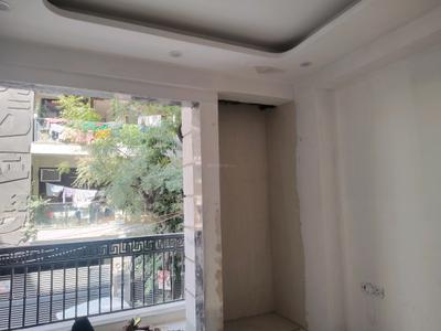 Bedroom Image of 1500 Sq.ft 3 BHK Builder Floor for sale in Freedom Fighters Enclave New Delhi for Rs. 9000000