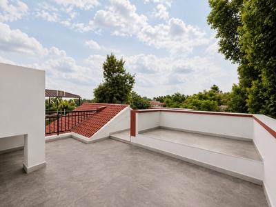 Balcony Image of 3240 Sq.ft 3 BHK Independent House for sale in Jakhan Dehradun for Rs. 30000000