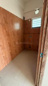 Bathroom Image of 818 Sq.ft 2 BHK Apartment / Flat for sale in Realtech Hijibiji, New Town Kolkata for Rs. 5879000