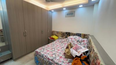 Bedroom Image of 1620 Sq.ft 3 BHK Builder Floor for rent in Anand Vihar New Delhi for Rs. 60000