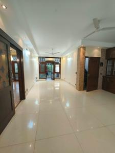 Hall Image of 1600 Sq.ft 3 BHK Builder Floor for sale in Swaraj Homes RWA Chittaranjan Park Block I, Chittaranjan Park New Delhi for Rs. 45000000