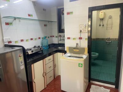Kitchen Image of 500 Sq.ft 1 RK Apartment / Flat for rent in Bandra West Mumbai for Rs. 35000