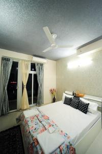 Bedroom Image of 1650 Sq.ft 3 BHK Apartment / Flat for sale in Omaxe The Palace, Gomti Nagar Lucknow for Rs. 15000000