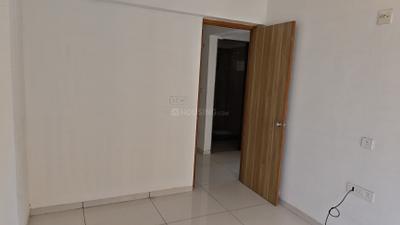 Bedroom Image of 2100 Sq.ft 3 BHK Apartment / Flat for sale in Rajeshri Maruti Amrakunj 3, Sargasan Gandhinagar for Rs. 11000000