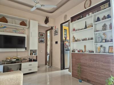 2 BHK Flat