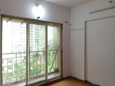 Bedroom Image of 600 Sq.ft 1 BHK Apartment / Flat for rent in Kavya Residency, Kasarvadavali Thane for Rs. 15998