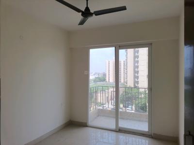 Bedroom Image of 1000 Sq.ft 2 BHK Apartment / Flat for sale in Signature Orchard Avenue 2, Sector 93 Gurgaon for Rs. 6600000