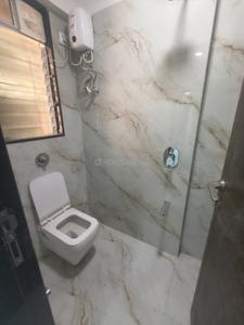 Bathroom Image of 900 Sq.ft 3 BHK Apartment / Flat for sale in Borivali West Mumbai for Rs. 27000000