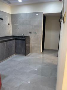 Kitchen Image of 575 Sq.ft 1.5 BHK Apartment / Flat for sale in Paras EL Signora, Andheri West Mumbai for Rs. 15000000