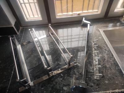 Bathroom Image of 1700 Sq.ft 2 BHK Independent House for rent in Sector 19 Noida for Rs. 26000