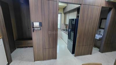 Bedroom Image of 1250 Sq.ft 3 BHK Apartment / Flat for sale in Dadar East Mumbai for Rs. 52000000