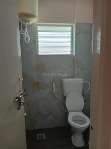 Bathroom Image of 1050 Sq.ft 2 BHK Apartment / Flat for rent in JP Nagar Bengaluru for Rs. 25000