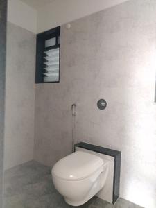 Common Bathroom Image of 1250 Sq.ft 2 BHK Apartment / Flat for rent in Elina Liva, Mohammed Wadi Pune for Rs. 33000