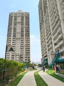 3.5 BHK Flat