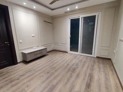 Bedroom Image of 2700 Sq.ft 4 BHK Builder Floor for sale in Anand Vihar New Delhi for Rs. 62500000