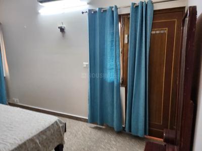 Bedroom Image of 1850 Sq.ft 3 BHK Apartment / Flat for rent in Jalwayu Vihar, Sector 21 Noida for Rs. 60000