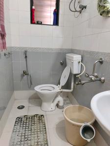 Common Bathroom Image of 1100 Sq.ft 2 BHK Apartment / Flat for sale in Sanpada Navi Mumbai for Rs. 16000000