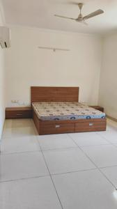 Bedroom Image of 1500 Sq.ft 4 BHK Apartment / Flat for rent in TT Nagar Bhopal for Rs. 65000