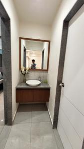 Bathroom Image of 1550 Sq.ft 3 BHK Apartment / Flat for rent in Karelibagh Vadodara for Rs. 22000