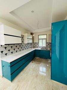 Kitchen Image of 2100 Sq.ft 3 BHK Builder Floor for rent in Sector 10A Gurgaon for Rs. 44000