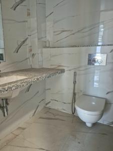 Image of 900 Sq.ft 2 BHK Apartment / Flat for sale in Wadhwa Pristine, Matunga West, Mumbai for Rs. 46000000