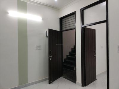 Living Room Image of 750 Sq.ft 2 BHK Apartment / Flat for sale in CI Golf City Apartment, Kambakshpur Noida for Rs. 3083700