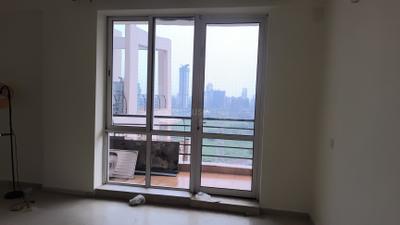 Living Room Image of 1950 Sq.ft 3 BHK Apartment / Flat for sale in Unitech Escape, Sector 50 Gurgaon for Rs. 31700000