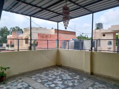 Terrace Image of 1000 Sq.ft 1 BHK Apartment / Flat for rent in Janakpuri New Delhi for Rs. 25000