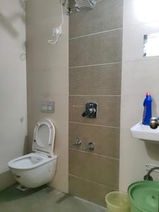 Common Bathroom Image of 920 Sq.ft 2 BHK Apartment / Flat for rent in Kasarvadavali Thane for Rs. 33000