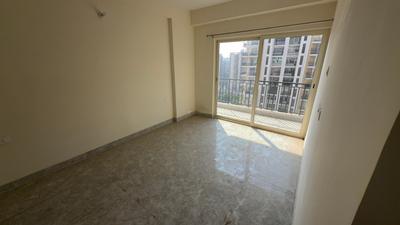 Bedroom Image of 1300 Sq.ft 2.5 BHK Apartment / Flat for sale in Panchsheel Wellington, Crossings Republik Ghaziabad for Rs. 12000000