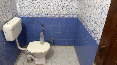 Image of 1500 Sq.ft 3 BHK Builder Floor for rent in Sector 50, Noida for Rs. 40000