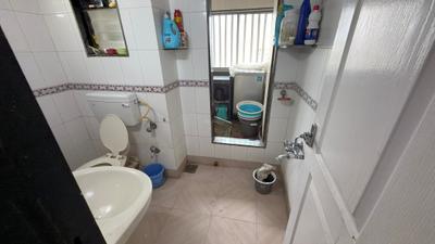 Eden Woods Complex Bathroom One 3