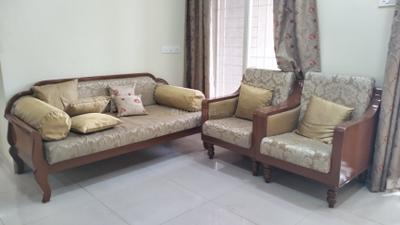 Living Room Image of 1100 Sq.ft 2 BHK Apartment / Flat for rent in Kothrud Pune for Rs. 39000