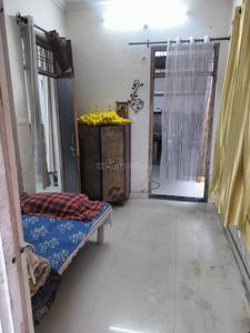 Bedroom Image of 750 Sq.ft 1.5 BHK Independent House for rent in Indira Nagar Lucknow for Rs. 11500