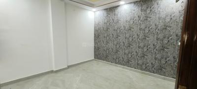 Bedroom Image of 1215 Sq.ft 3 BHK Builder Floor for sale in Sector 4 Rohini New Delhi for Rs. 8500000