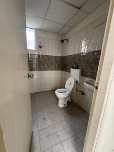 Bathroom Image of 600 Sq.ft 2 BHK Apartment / Flat for sale in MRG The Balcony, Sector 93 Gurgaon for Rs. 7200000